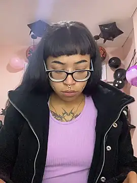 Violetta Suky online show from October 2025 12:52:02 PM