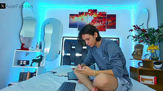 Alex and Fabian online show from January 2025 06:48:01 PM