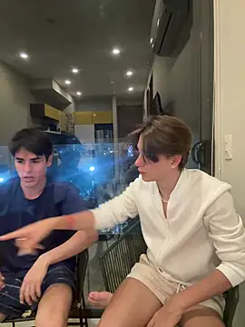 Snapshot of Alex_and_Fabian chatting on May 2026 12:19:02 AM Alex and Fabian online show from May 2026 12:19:02 AM