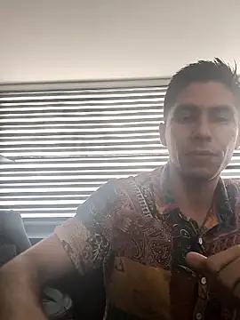 EddyMezo online show from May 2026 05:42:04 PM