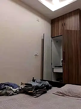 lovablesam online show from March 2025 08:38:02 PM