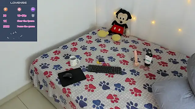 Benjamin Buster online show from December 2024 01:18:02 AM