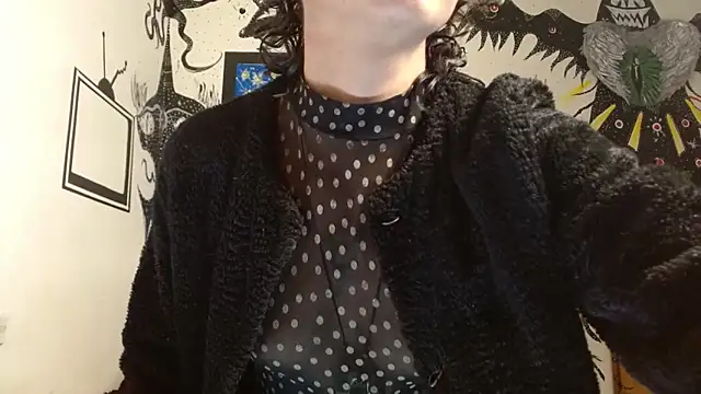 fenixmfx19 online show from October 2025 06:16:01 PM