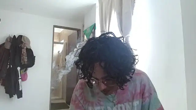 fenixmfx19 online show from February 2026 07:12:01 PM