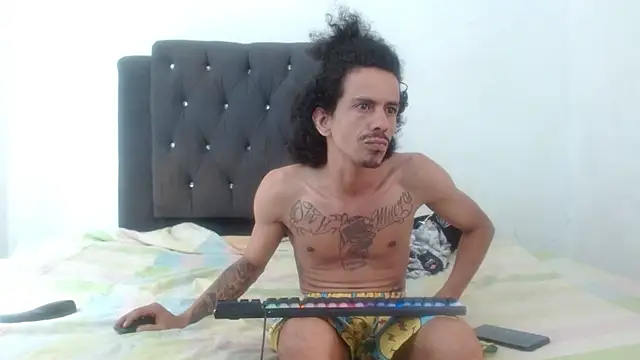 damian bottom bigcock online show from February 2025 03:18:02 PM