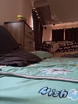 Snapshot of CoaZh_BigP18 chatting on October 2025 03:57:01 AM CoaZh BigP18 online show from October 2025 03:57:01 AM