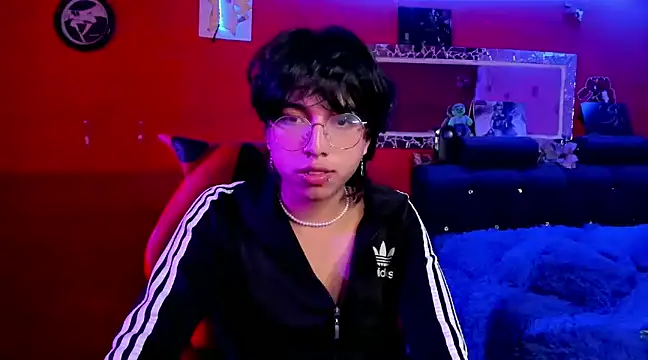 AnggelONfiree online show from December 2024 12:23:01 PM