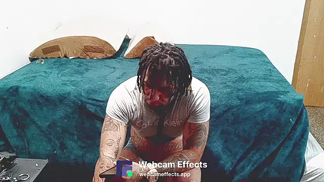 Snapshot of Azazelihornyasf chatting on March 2026 02:46:01 AM Azazelihornyasf online show from March 2026 02:46:01 AM