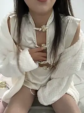 Snapshot of moneymaker_taipei chatting on December 2024 11:39:02 AM moneymaker taipei online show from December 2024 11:39:02 AM