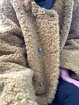 Snapshot of moneymaker_taipei chatting on February 2026 12:32:01 AM moneymaker taipei online show from February 2026 12:32:01 AM