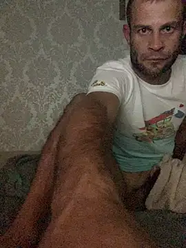 Snapshot of Zbochunec chatting on October 2025 12:04:01 AM Zbochunec online show from October 2025 12:04:01 AM