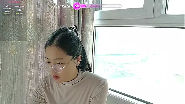 luoxuwen online show from November 2025 03:45:01 AM