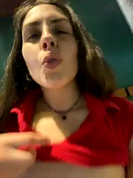 isadelasestrellas online show from December 2025 08:39:01 PM