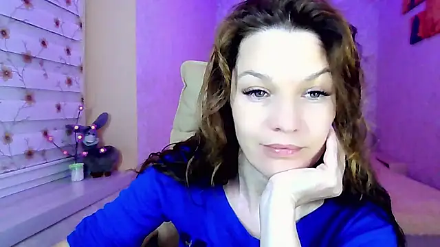 Snapshot of impossibleluna chatting on April 2026 07:20:01 PM impossibleluna online show from April 2026 07:20:01 PM
