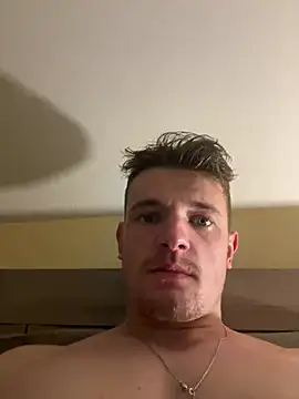 Snapshot of krov chatting on January 2025 09:00:02 PM krov online show from January 2025 09:00:02 PM