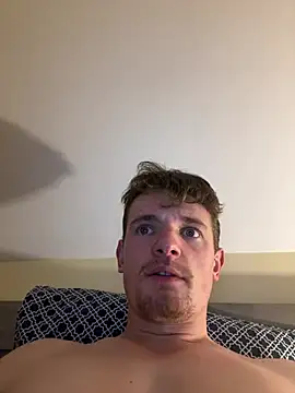 Snapshot of krov chatting on February 2025 09:05:02 PM krov online show from February 2025 09:05:02 PM