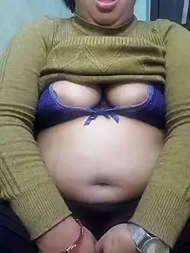 Snapshot of NepaliHotty chatting on December 2024 02:09:01 AM NepaliHotty online show from December 2024 02:09:01 AM