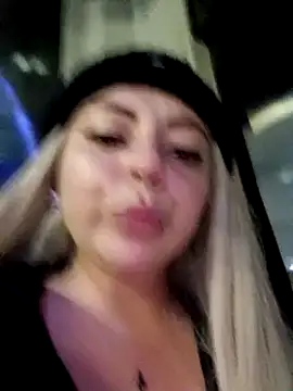 Snapshot of madelaine- chatting on January 2025 04:46:01 PM madelaine- online show from January 2025 04:46:01 PM