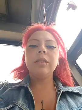 Snapshot of madelaine- chatting on January 2025 06:49:02 PM madelaine- online show from January 2025 06:49:02 PM