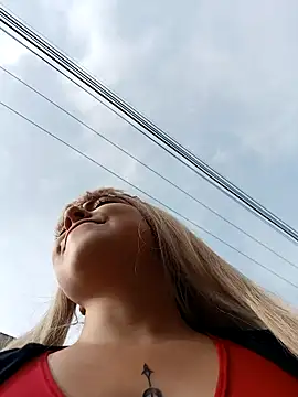 Snapshot of madelaine- chatting on February 2025 08:49:01 PM madelaine- online show from February 2025 08:49:01 PM