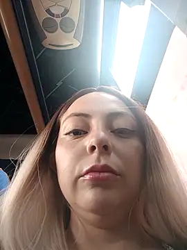 Snapshot of madelaine- chatting on October 2025 07:22:02 PM madelaine- online show from October 2025 07:22:02 PM