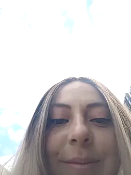 Snapshot of madelaine- chatting on October 2025 08:28:02 PM madelaine- online show from October 2025 08:28:02 PM