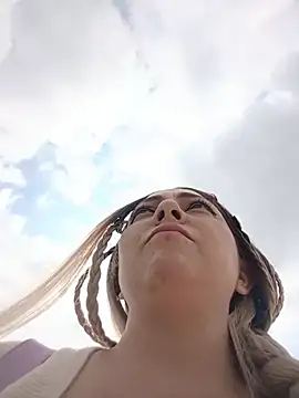 Snapshot of madelaine- chatting on October 2025 07:46:02 PM madelaine- online show from October 2025 07:46:02 PM