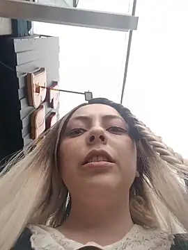 Snapshot of madelaine- chatting on October 2025 08:29:01 PM madelaine- online show from October 2025 08:29:01 PM