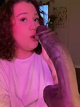 DaisyBooom online show from March 2025 07:31:02 PM