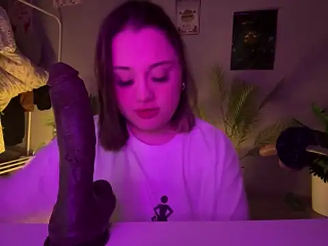 Snapshot of DaisyBooom chatting on January 2026 08:01:02 PM DaisyBooom online show from January 2026 08:01:02 PM