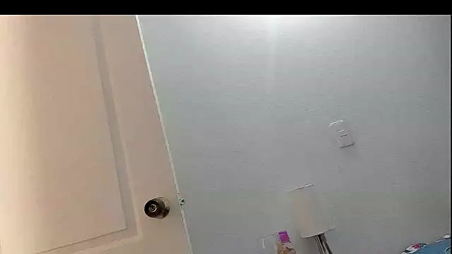 Evaaross 2345 online show from February 2025 08:03:01 PM