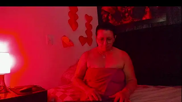 Evaaross 2345 online show from March 2025 12:27:02 PM