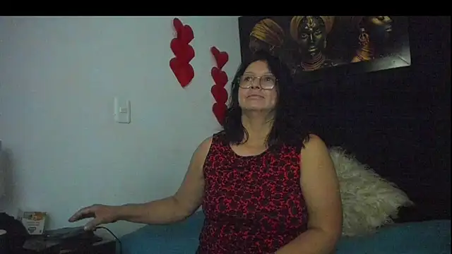 Evaaross 2345 online show from March 2025 10:33:02 AM