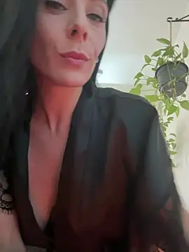 VixenVixie online show from December 2024 10:34:02 PM