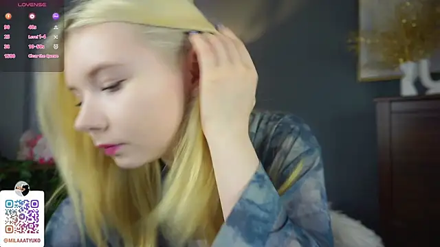 DaisyElmers online show from March 2025 03:20:01 AM