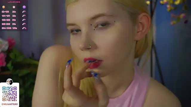 DaisyElmers online show from March 2025 09:31:02 AM