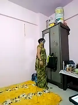 Snapshot of PayalSharmahot143 chatting on January 2025 01:58:01 PM PayalSharmahot143 online show from January 2025 01:58:01 PM