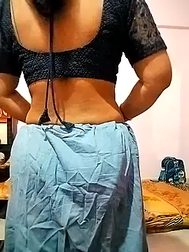 Snapshot of PayalSharmahot143 chatting on January 2025 03:22:02 AM PayalSharmahot143 online show from January 2025 03:22:02 AM