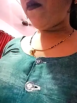 Snapshot of PayalSharmahot143 chatting on February 2025 01:11:02 PM PayalSharmahot143 online show from February 2025 01:11:02 PM