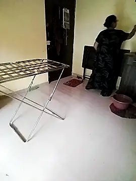 Snapshot of PayalSharmahot143 chatting on September 2025 04:06:02 AM PayalSharmahot143 online show from September 2025 04:06:02 AM