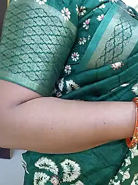 Snapshot of PayalSharmahot143 chatting on June 2026 01:02:02 PM PayalSharmahot143 online show from June 2026 01:02:02 PM