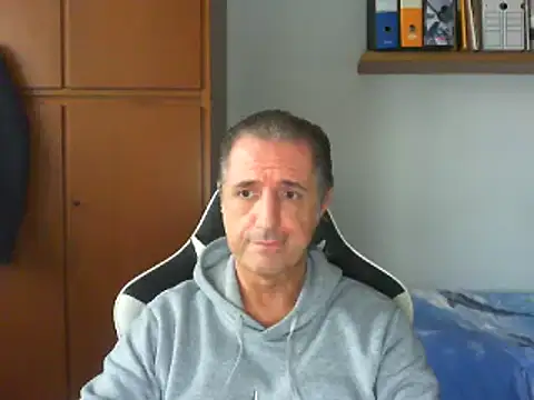 lliuk70mi online show from January 2025 12:46:02 PM