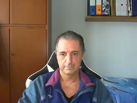 lliuk70mi online show from February 2025 01:54:02 PM