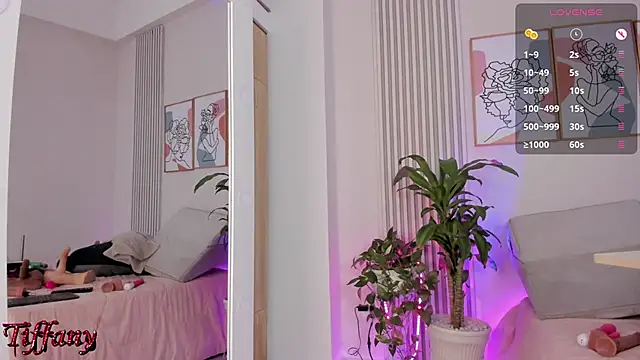 Tiffany Sims1 online show from March 2025 10:45:02 PM