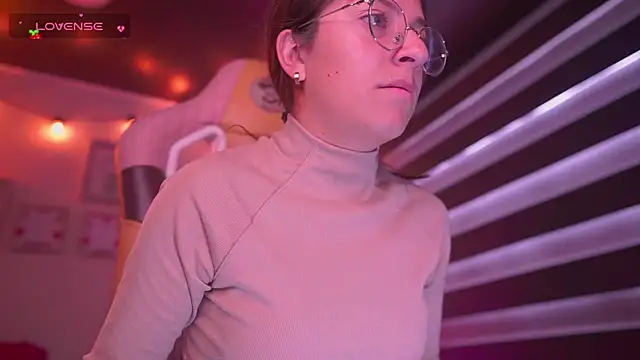 milly kenner online show from January 2025 03:14:02 PM