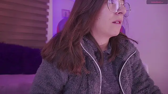 milly kenner online show from October 2025 05:22:01 PM