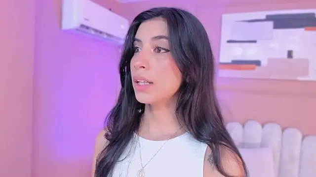 zia cooper online show from March 2026 06:41:02 PM