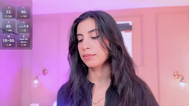 zia cooper online show from April 2026 06:52:01 PM