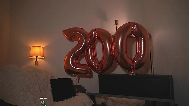 AudreyBarren online show from October 2025 04:44:01 AM