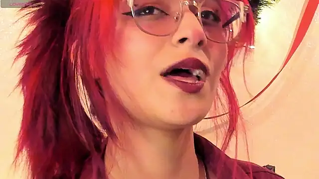 RedMeloddy online show from December 2025 12:05:02 AM